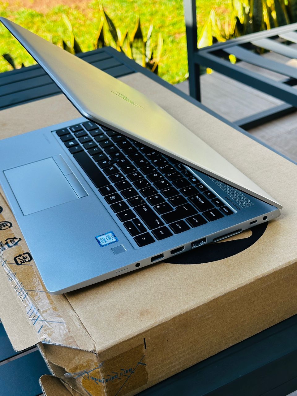 HP Elitebook 830 G6